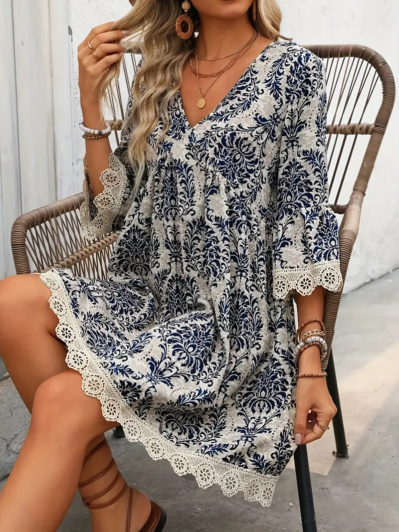 🌷🌷Lace Trim Printed V-Neck 3/4 Sleeve Dress